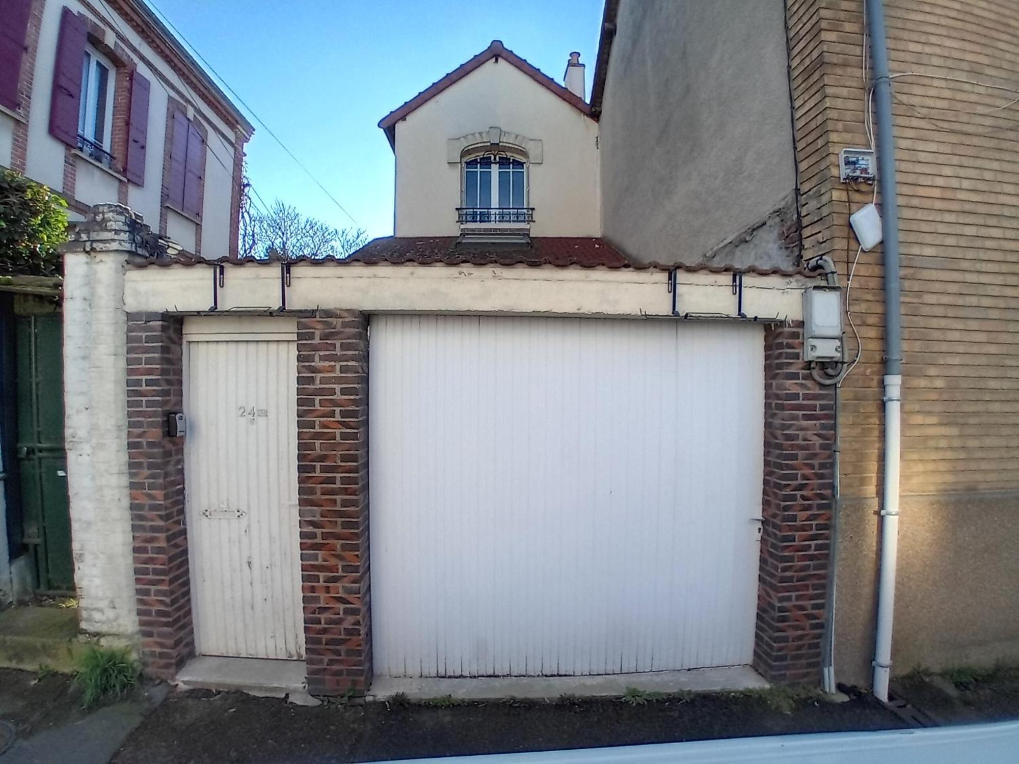 Les Etapes Chartraines Parking Wifi Jaccuzi Chartres Exterior foto